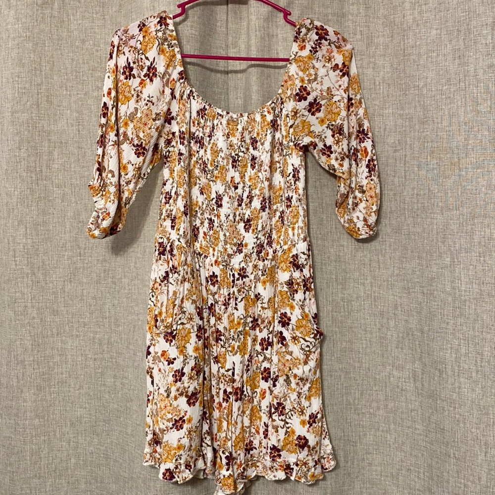 Off the shoulders jumper.